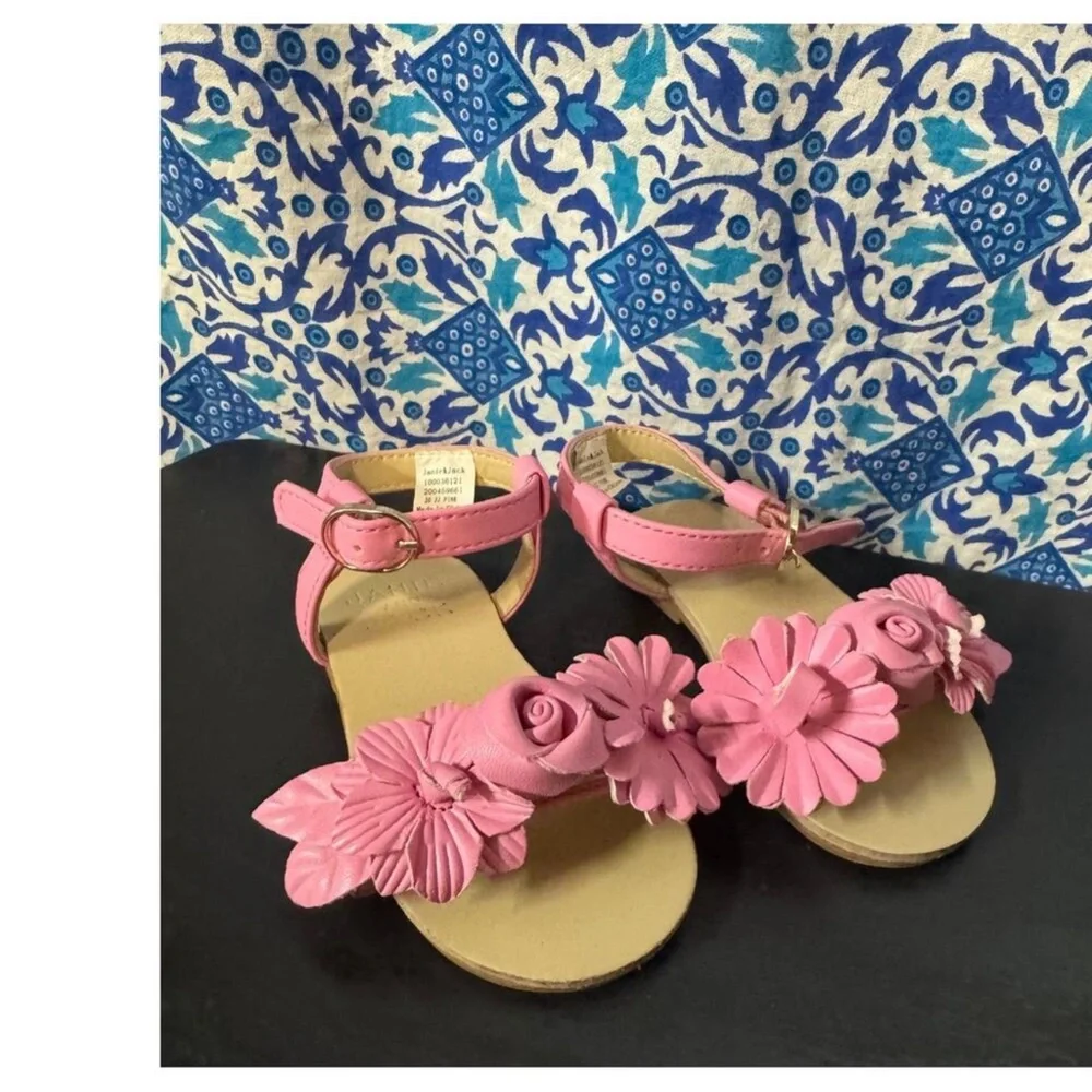 Janie and Jack pink flower sandals - Picture 3 of 6